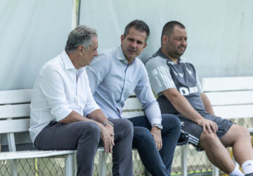 Sob o olhar da diretoria, Galo treina visando duelo contra o líder do Brasileirão