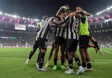 Adversário do Galo, líder Botafogo não perde no Brasileirão há 11 partidas e é o melhor visitante da competição